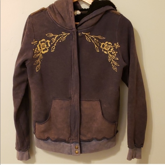 ISO Free People We The Free Crest Hoodie M L or XL - Picture 2 of 2